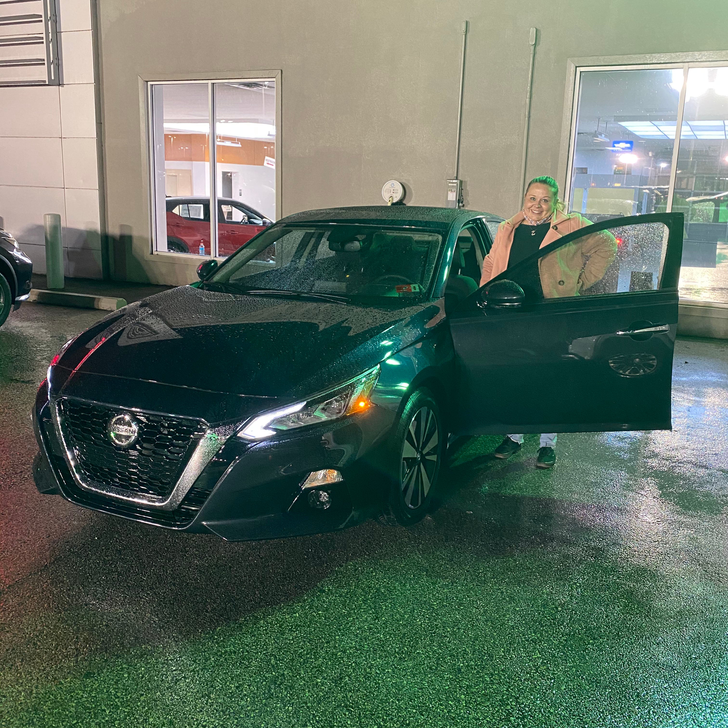 Moses Nissan St. Albans in St. Albans WV